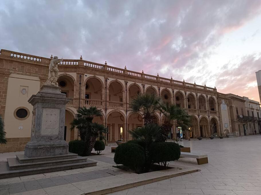 Dimora Nel Cuore Della Kasbah Mazara del Vallo Eksteriør billede